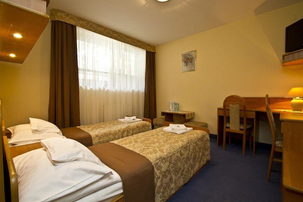 Fian - Noclegi I Konferencje W Centrum Zakopane Esterno foto
