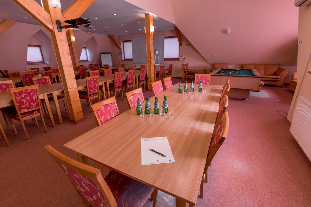 Fian - Noclegi I Konferencje W Centrum Zakopane Esterno foto