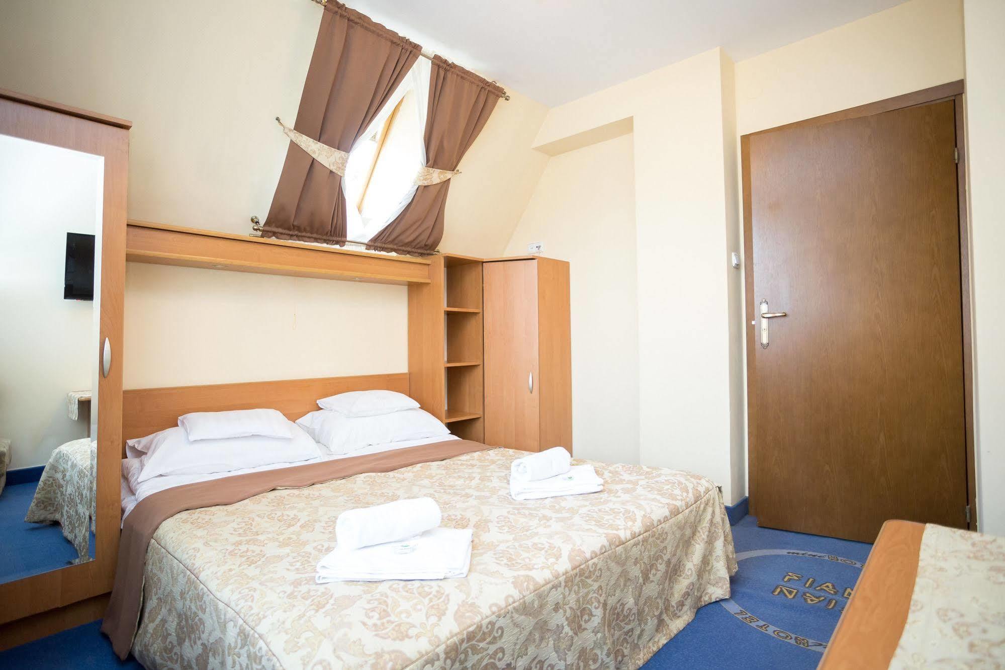 Fian - Noclegi I Konferencje W Centrum Zakopane Esterno foto